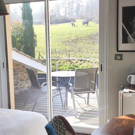 Les Bruyeres Apartment Civrieux-dʼAzergues Екстериор снимка
